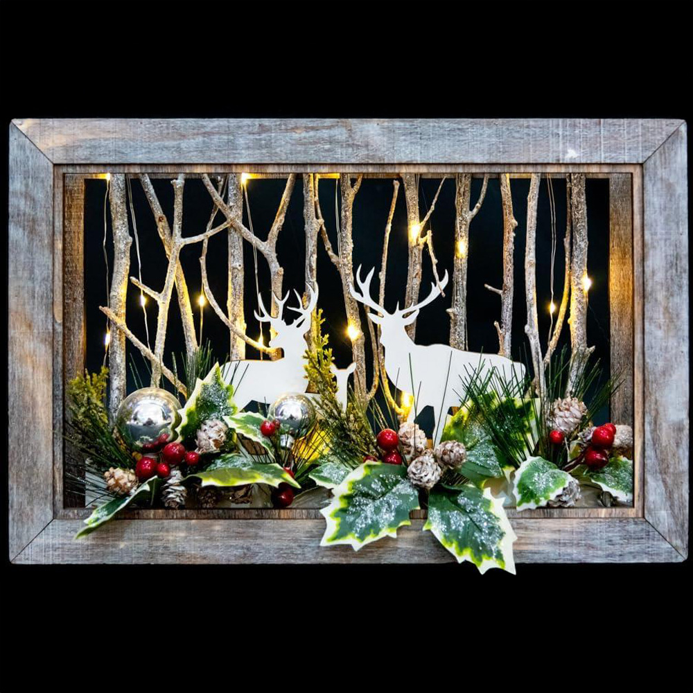Shatchi LED Wooden Reindeer Scene 29 x 45cm Image 3