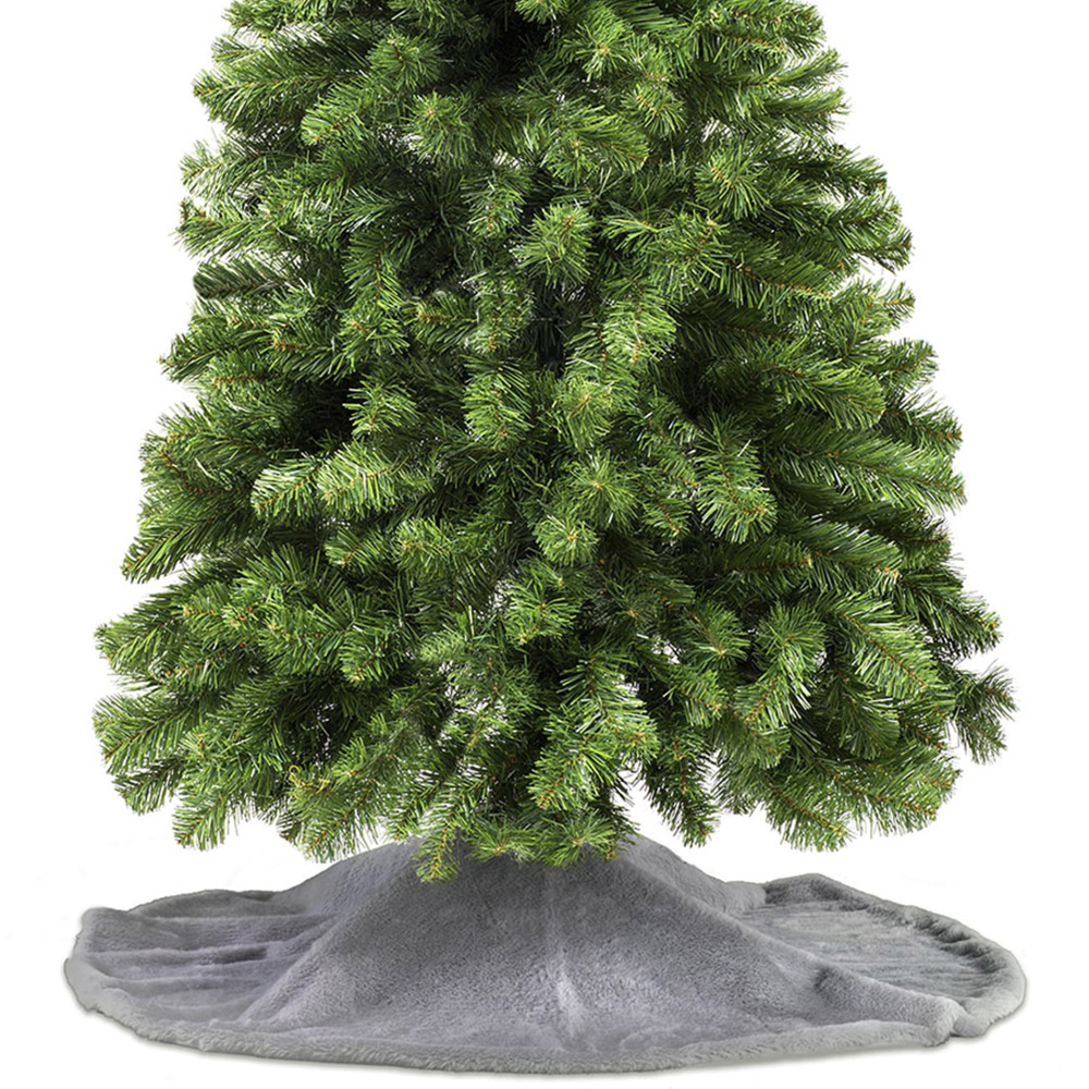 The Christmas Workshop Light Grey Short Faux Fur Tree Skirt Image 3