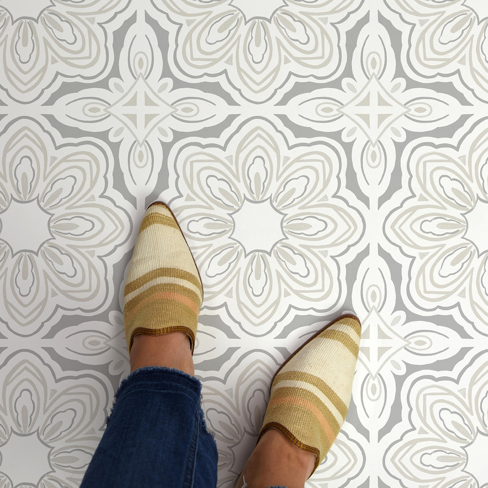 Floorpops Marshall Grey White and Beige Peel and Stick Floor Tile 30.48 x 30.48cm 10 Pack Image 5