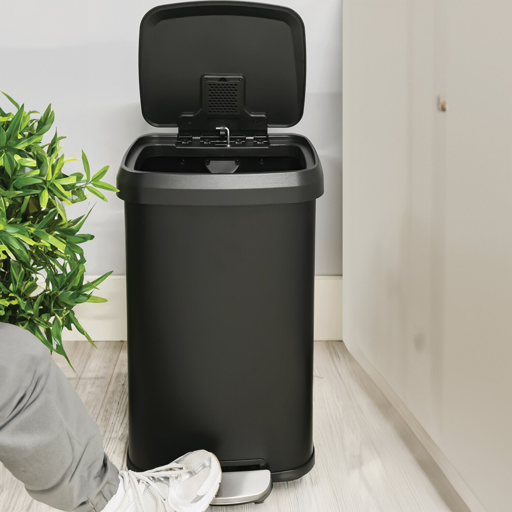Living Solutions 50L Retro Bin Black Image 6