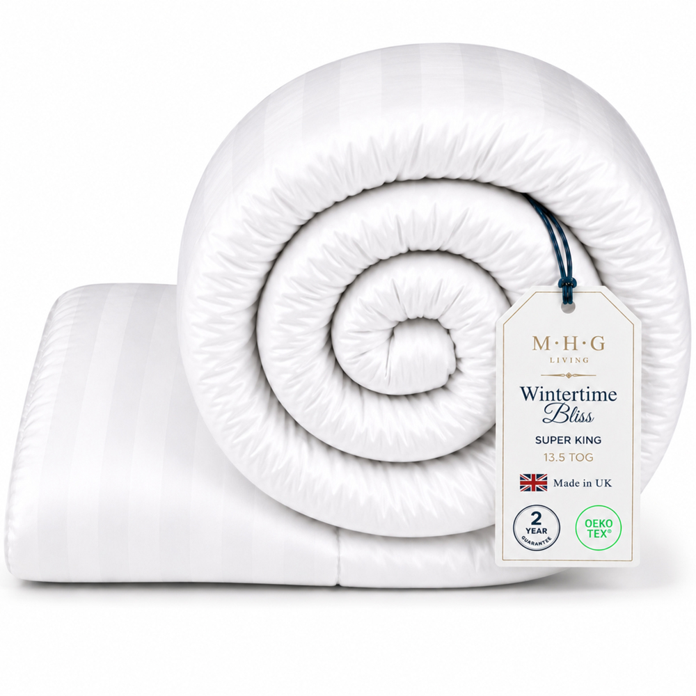 MHG Living Super King Size White Striped Winter Hollowfibre Duvet 13.5 Tog Image 3
