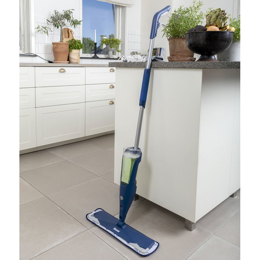 Bona Premium Hard Surface Spray Mop Image 2