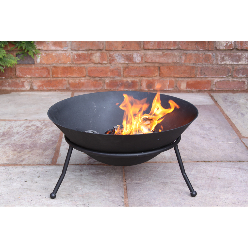 Gardeco Emrys Medium Cast Iron Fire Bowl with Stand Image 2