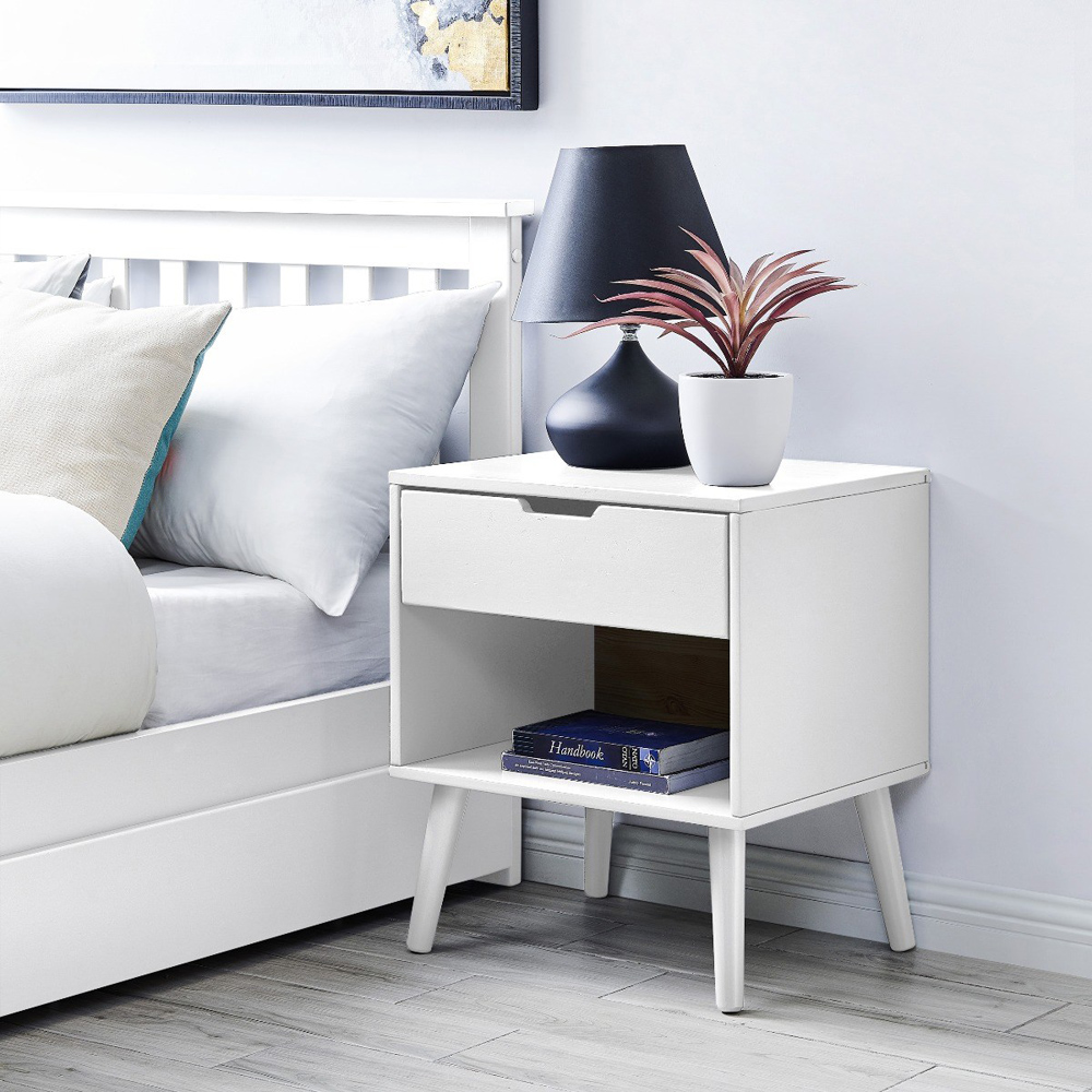 Furniturebox Isla Single Drawer White Bedside Table Image 1