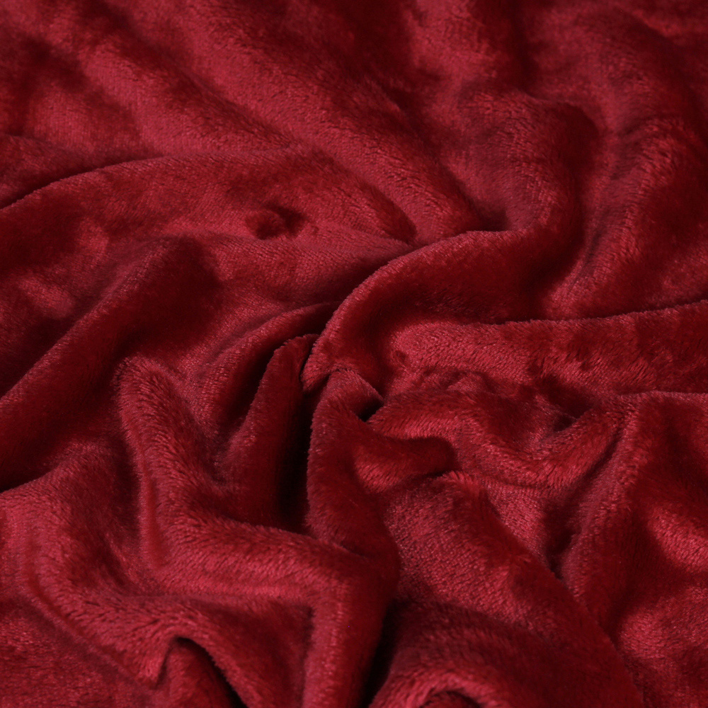 furn. Harlow Red Fleece Throw 140 x 180cm Image 2