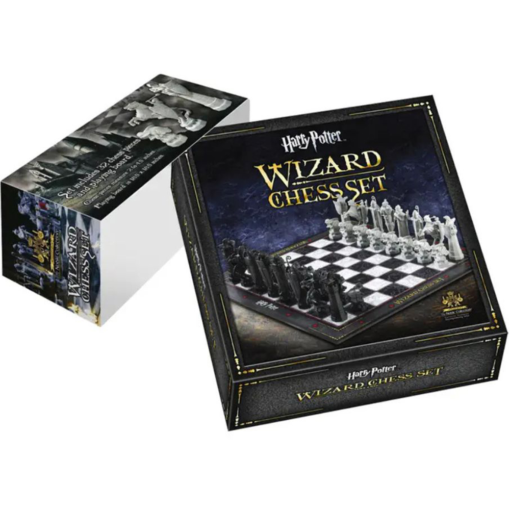 The Noble Collection Harry Potter Wizard Chess Set Image 7