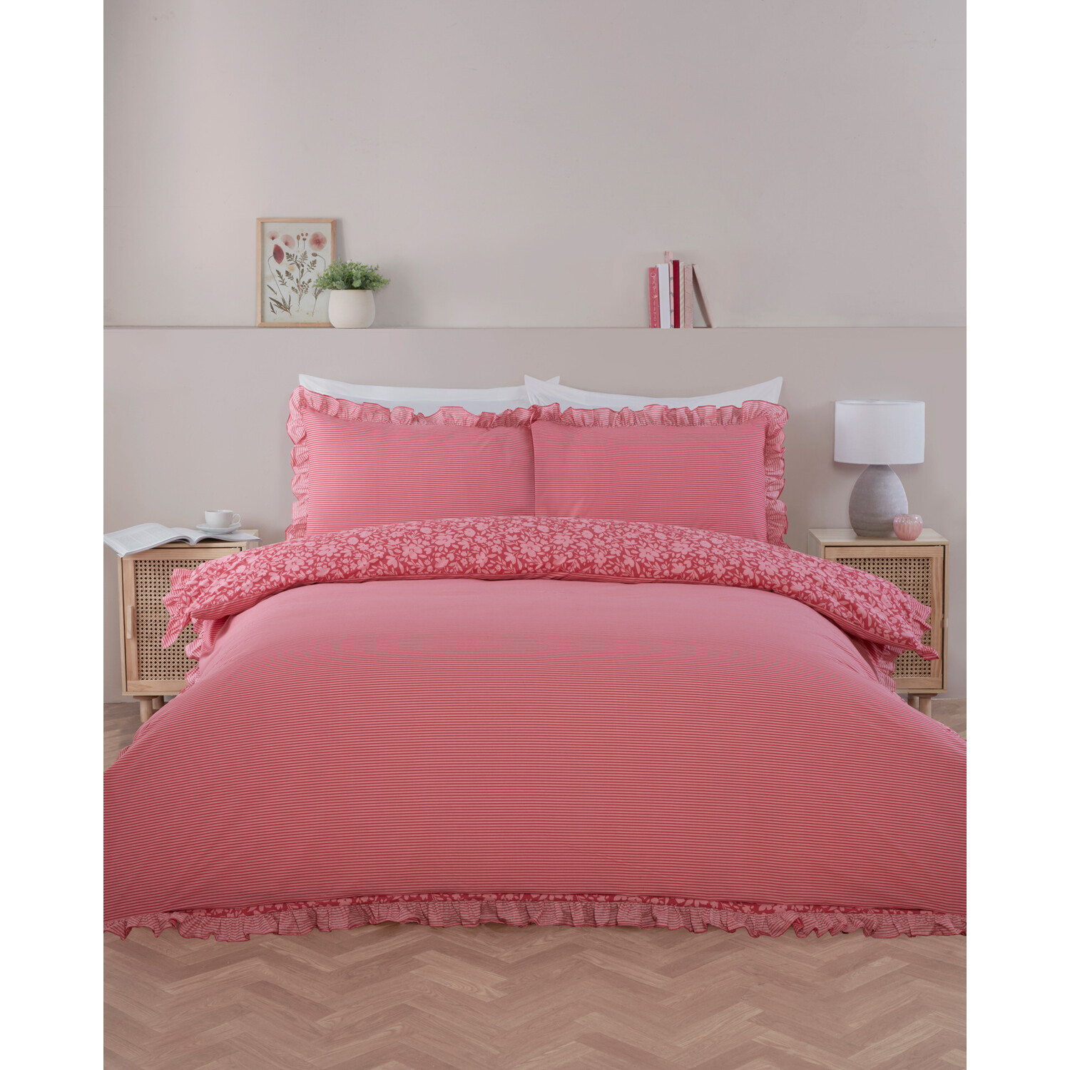 Isla Floral Duvet Set - Pink / Superking Image 2