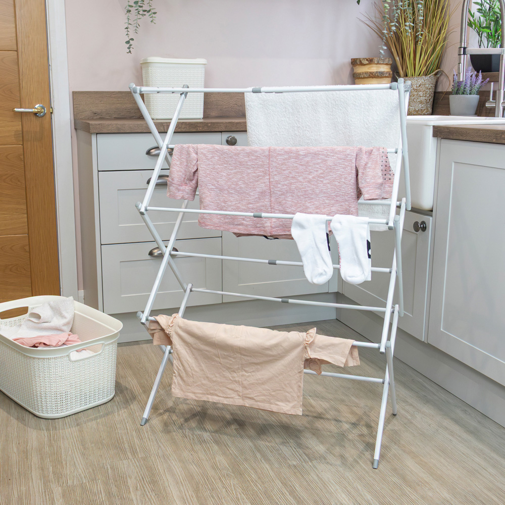 JVL 3-Tier White Extendable Concertina Clothes Airer 8m Image 8