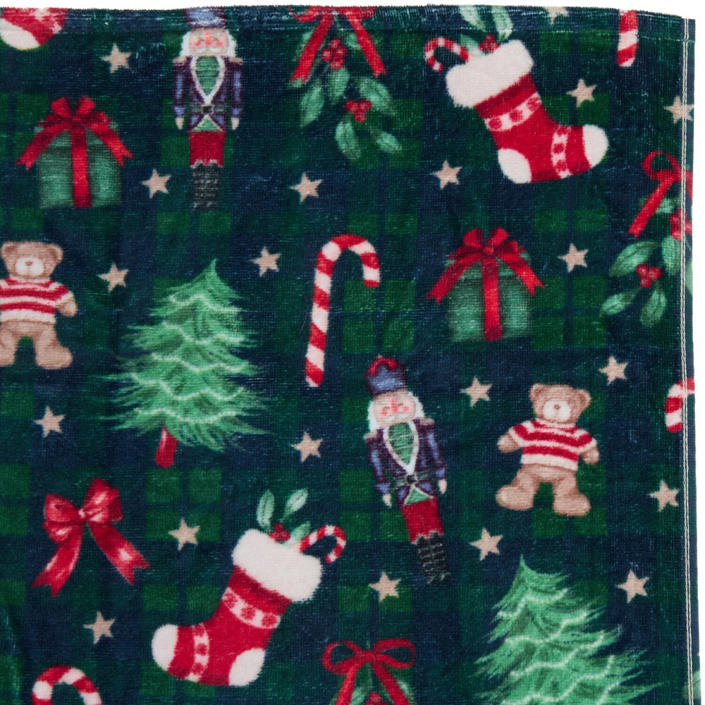 Christmas Gifts Bath Towel Image 4
