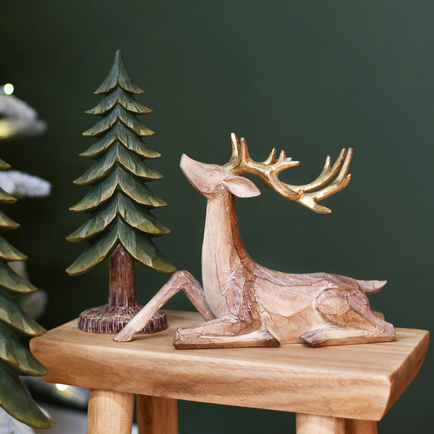 Set of 4 Wood Effect Reindeer SceneNatural and Green Image 8