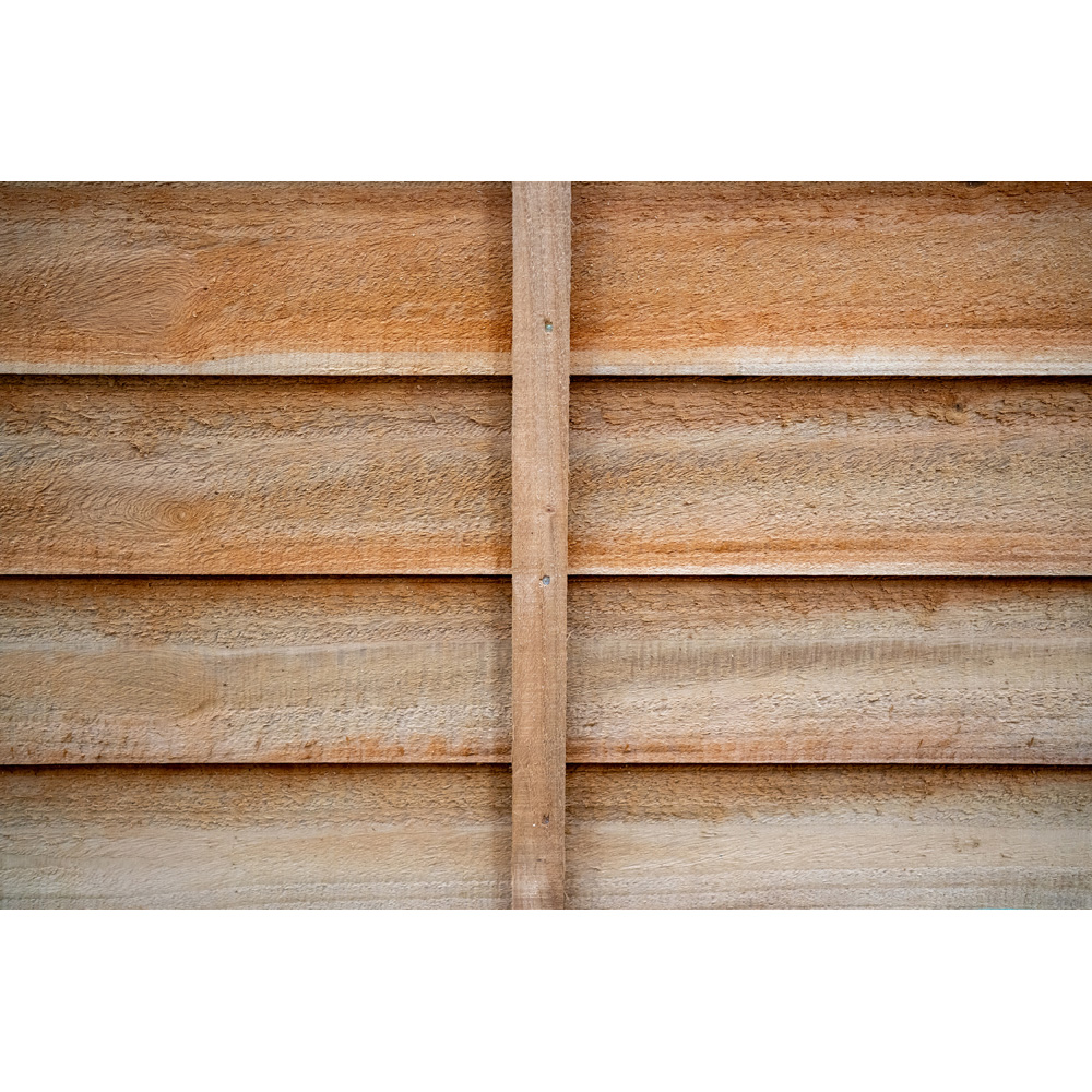 Forest Garden 6 x 3ft Natural Signature Lap Fence Panel Image 4