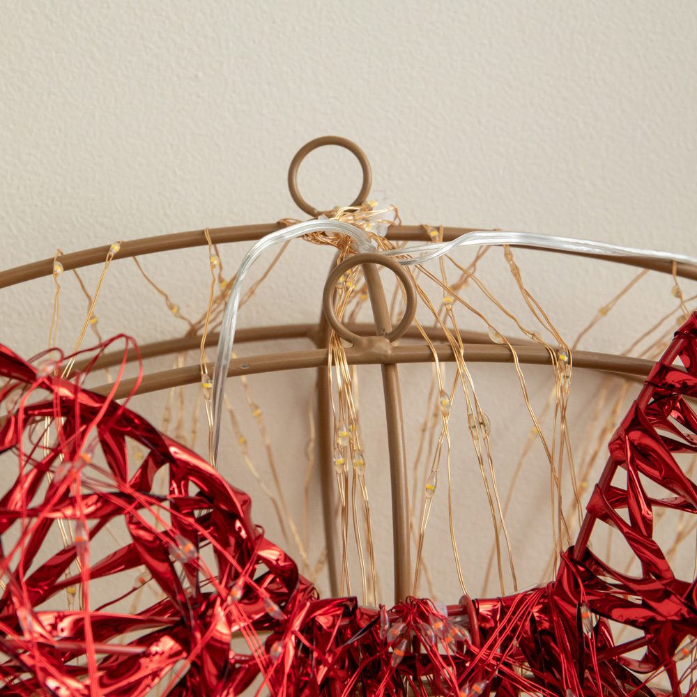 Samuel Alexander 2000 Warm White and Red LED Light-Up Christmas Wreath with Bow 60cm Image 2