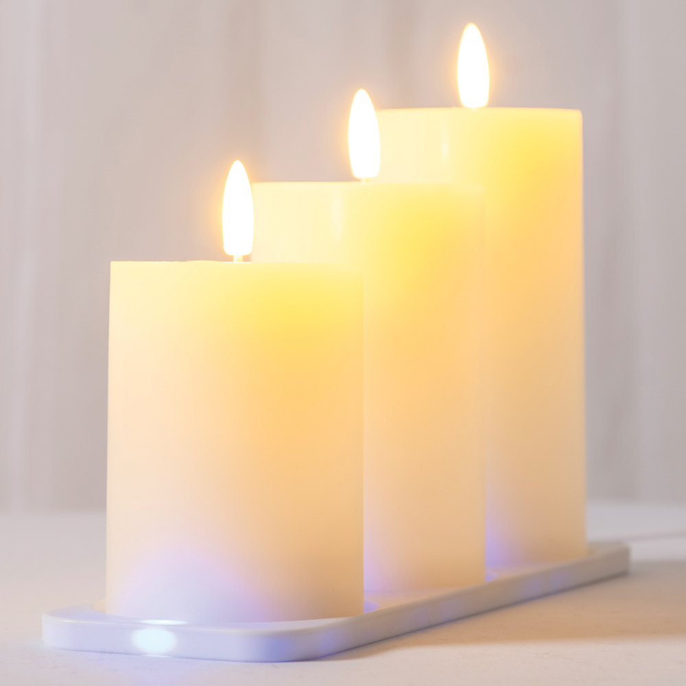 Set of 3 Rechargeable LED Candles Ivory Image 3