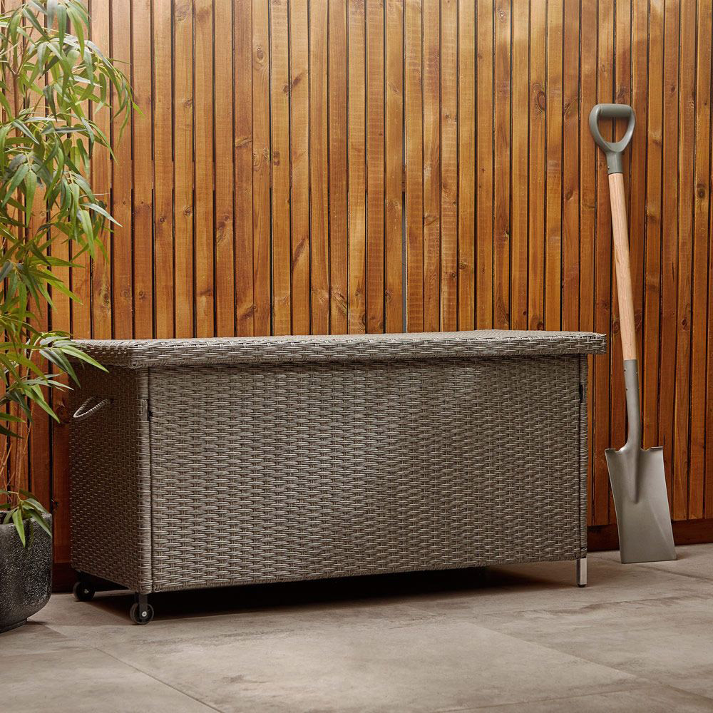 VonHaus Rattan Garden Cushion Storage Box Image 2