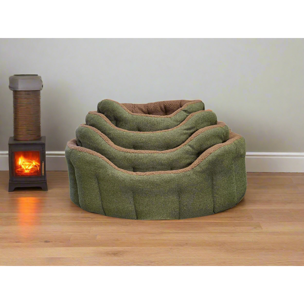 P&L Medium Green Premium Orkney Tweed Fabric Drop Fronted Softee Oval Lined Pet Bed Image 4
