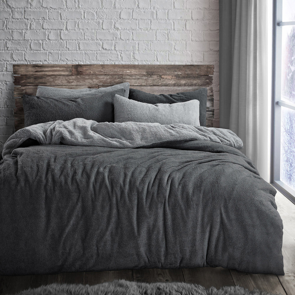 Velosso Double Charcoal and Silver Teddy Fleece Reversible Duvet Cover Set Image 1