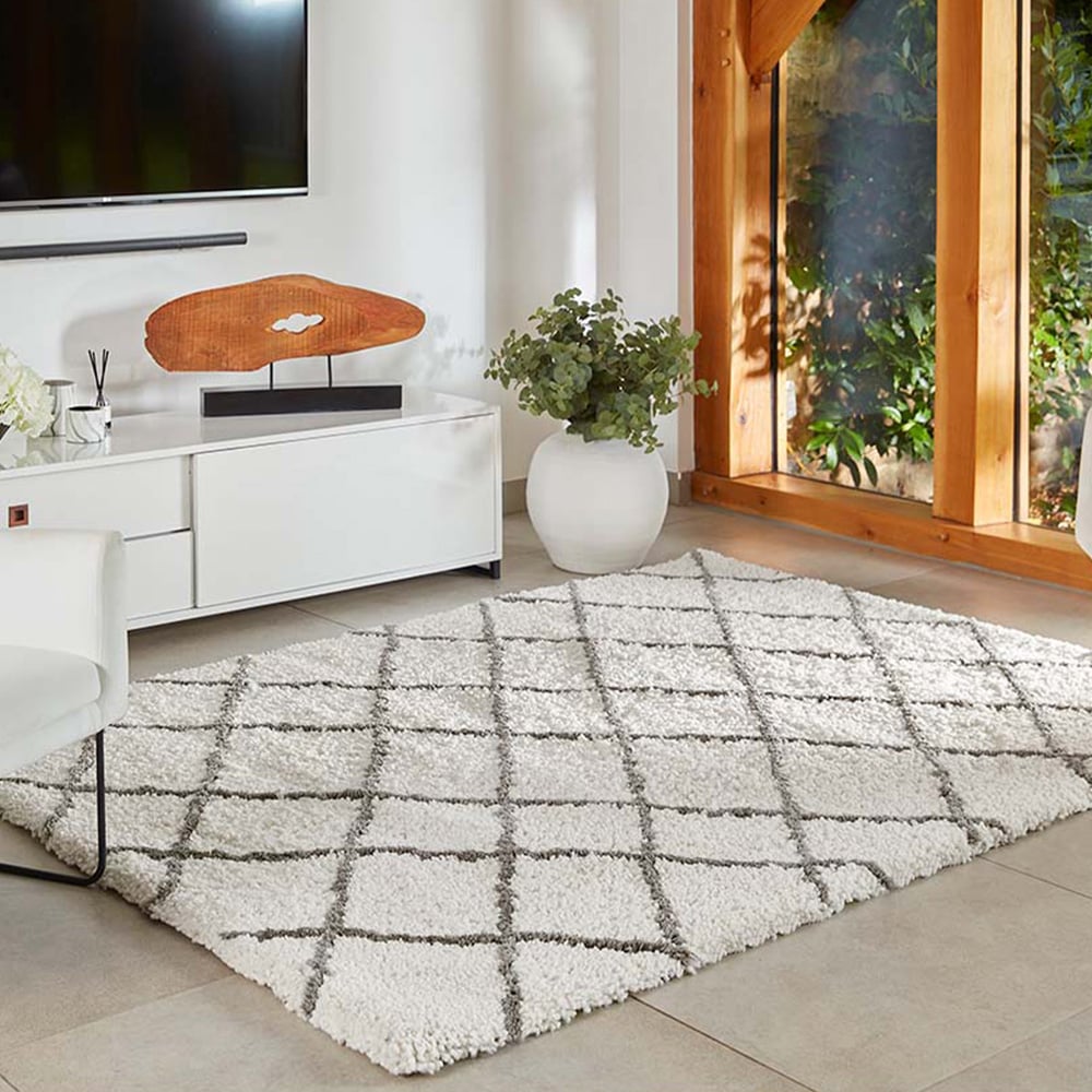 Origins Artisan Diamond White Grey Rug 120 x 170cm Image 3