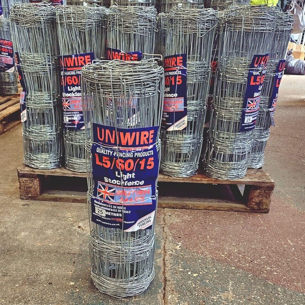 Inspirational Gifting L5/60/15 Lightweight Stock Wire Fencing Roll 60cm x 25m Image 4