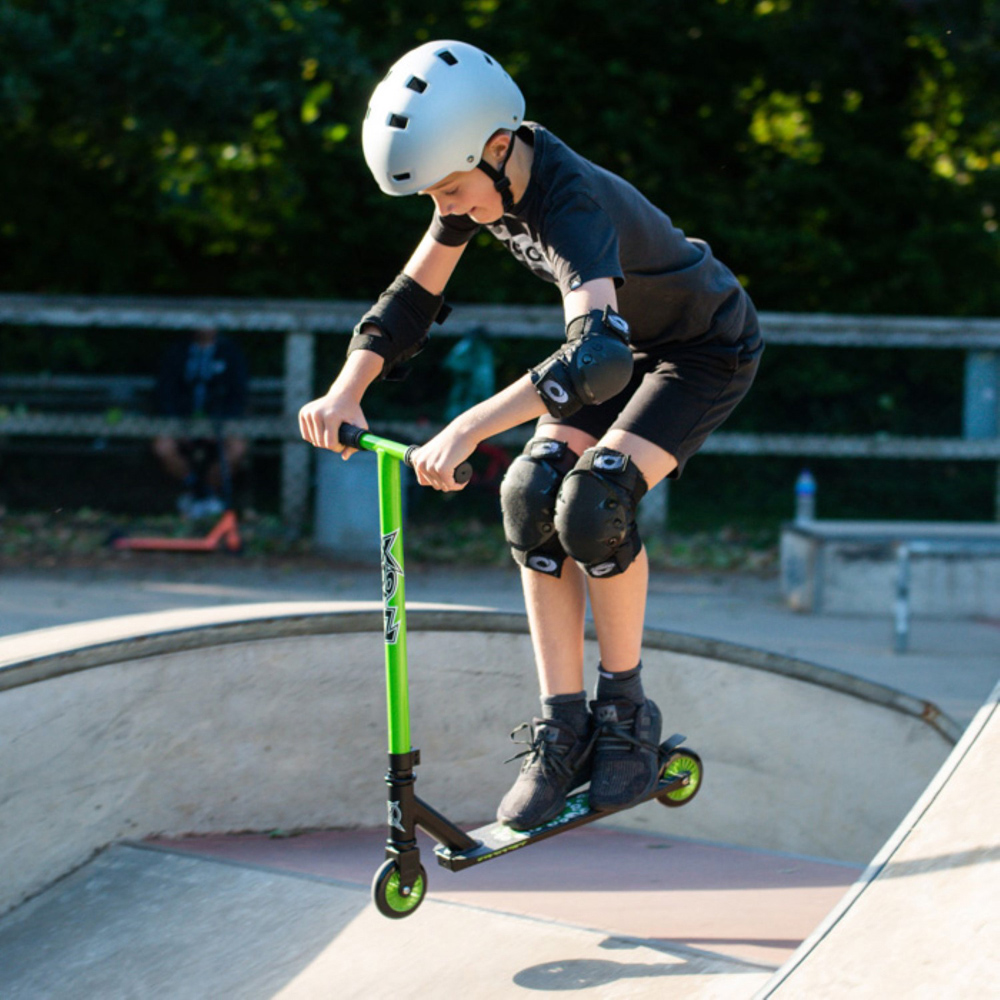 Xootz Brainache Youth Scooter Image 7