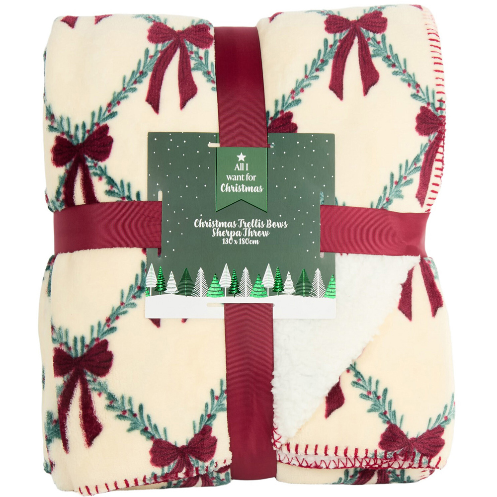 Christmas Trellis Bows Sherpa Throw Image 3