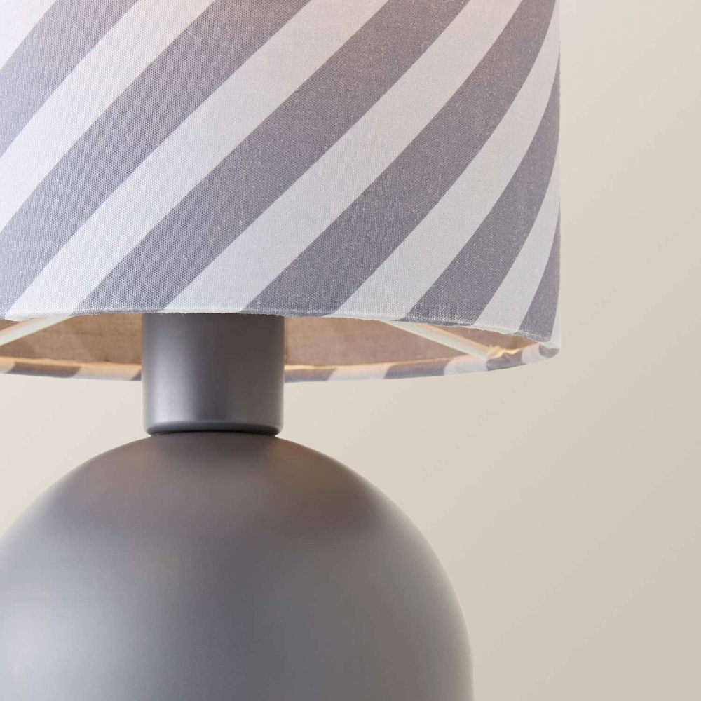 ValueLights Miley Twist Print Shade Grey LED Table Lamp with Bulb Image 3