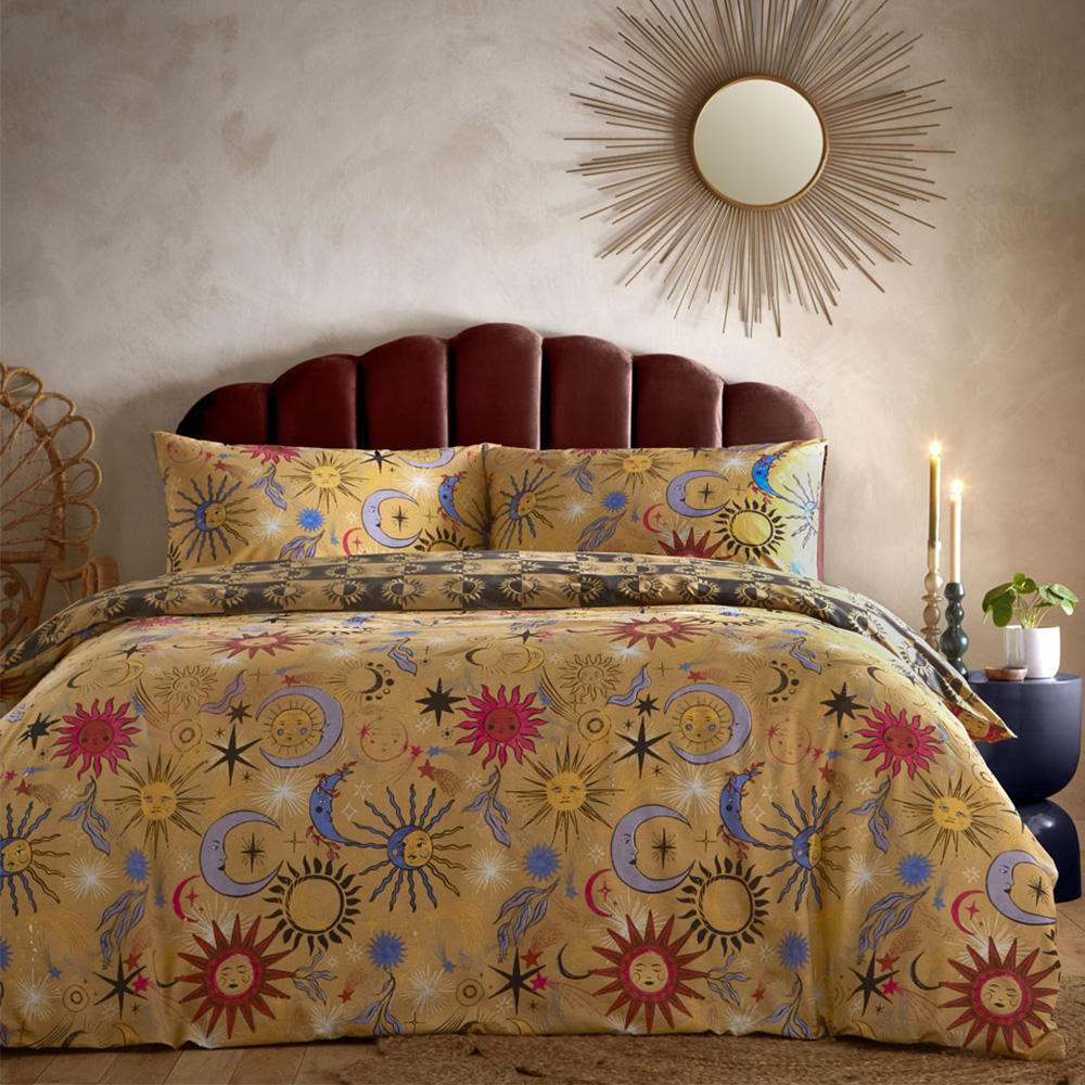 furn. Ethereal King Size Star Gold Rust Reversible Duvet Set Image 1