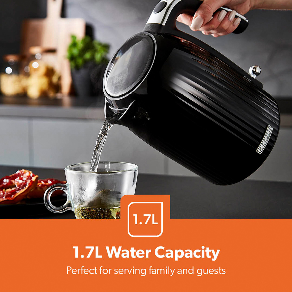 Geepas GK38068UK-BK Fluted Black 1.7L Cordless Kettle 3000W Image 8