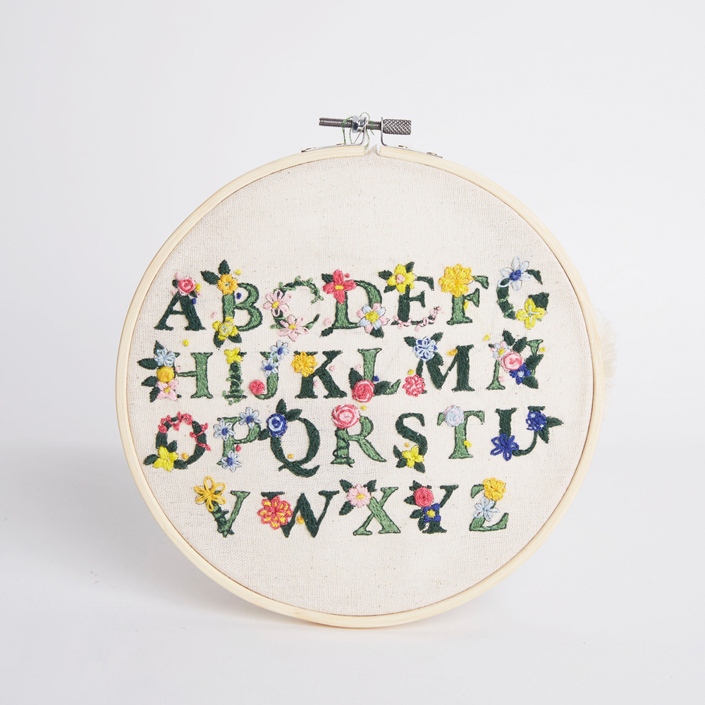 Sew & So On Sample Embroidery Kit Image 8
