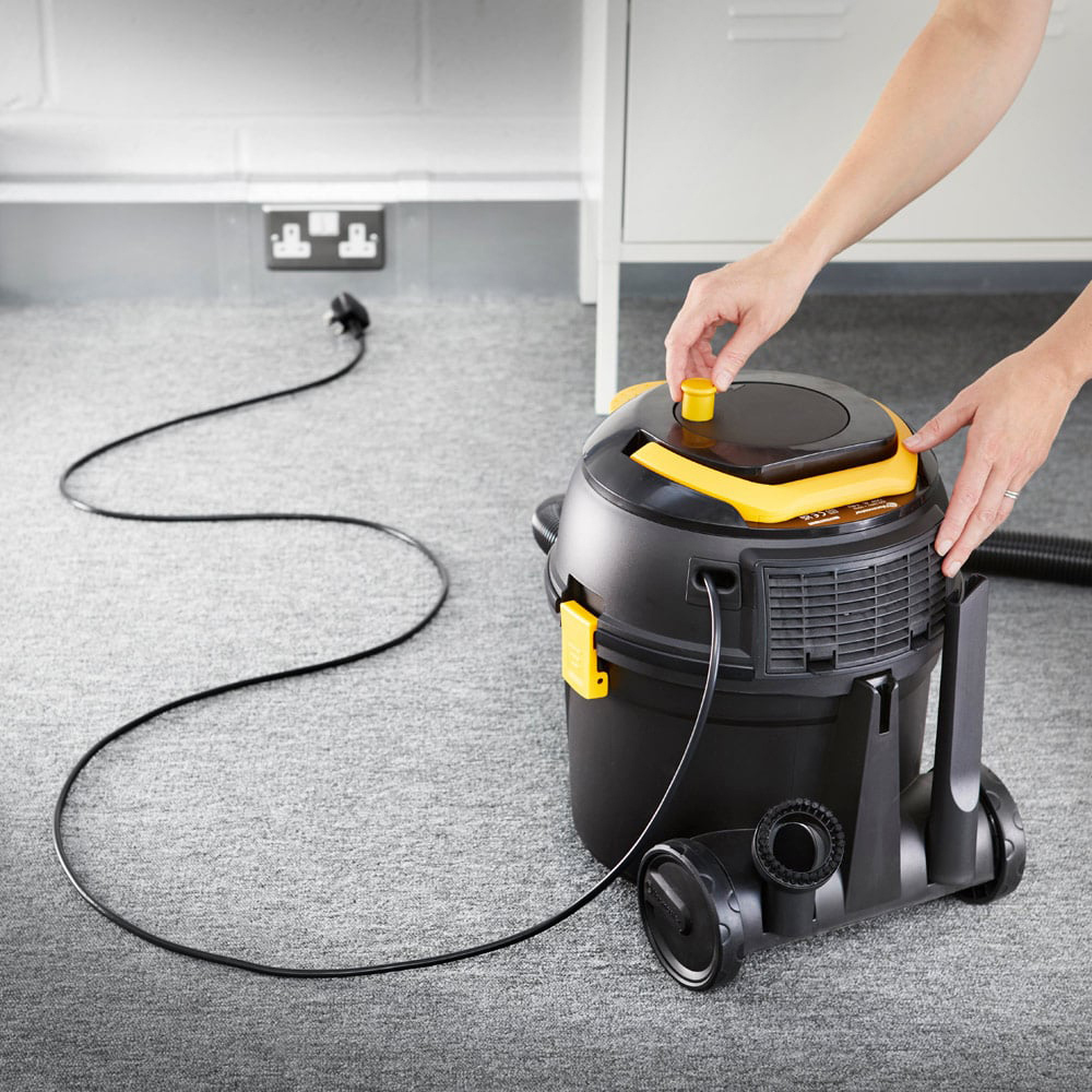 Vacmaster 8L Vacuum Cleaner Image 7