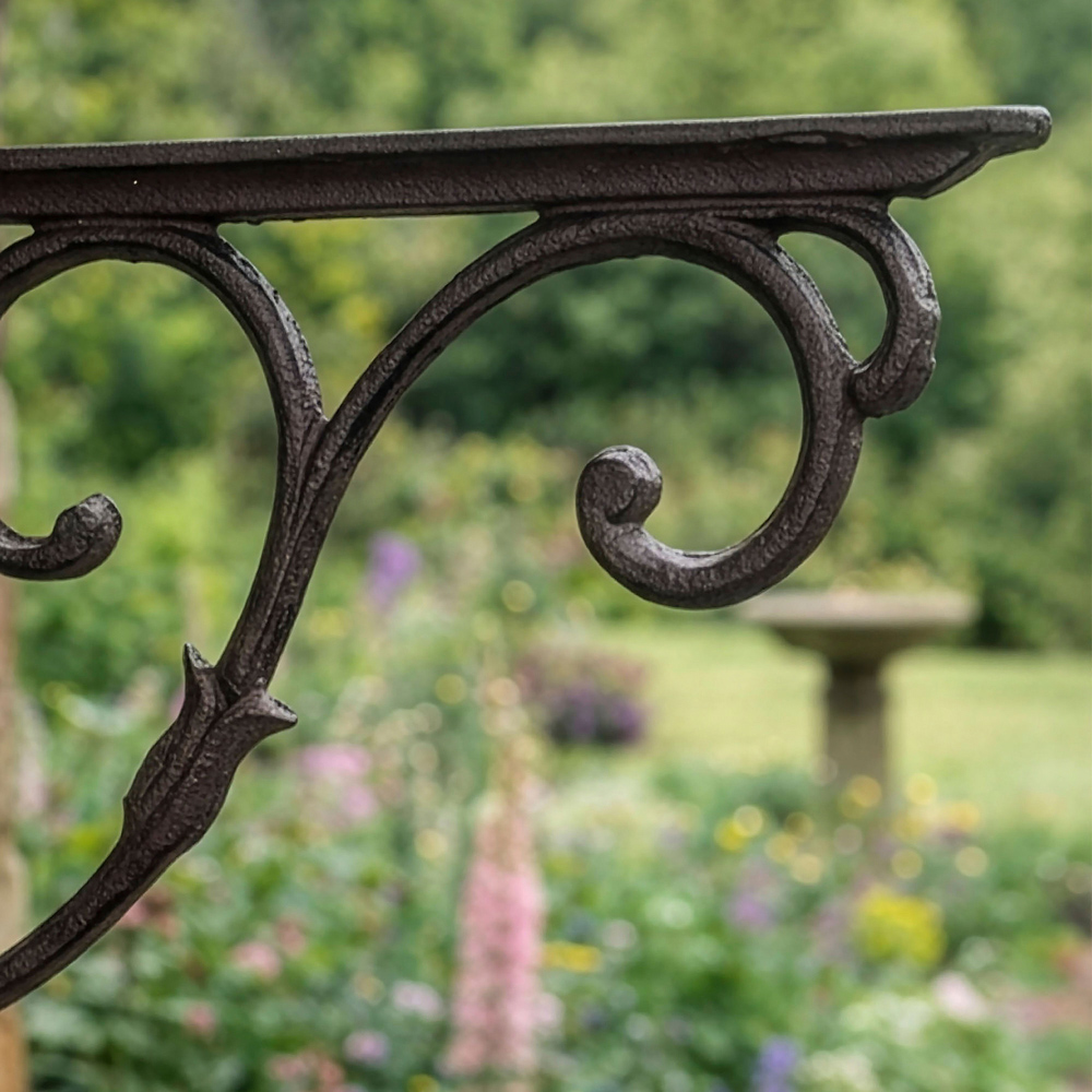 Dibor 28 x 24cm Antique Brown Cast Iron Ornate Scrolled Hanging Wall Bracket Image 5