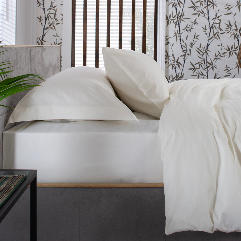 The Lyndon Company Double Ecru Fitted Bed Sheet Image
