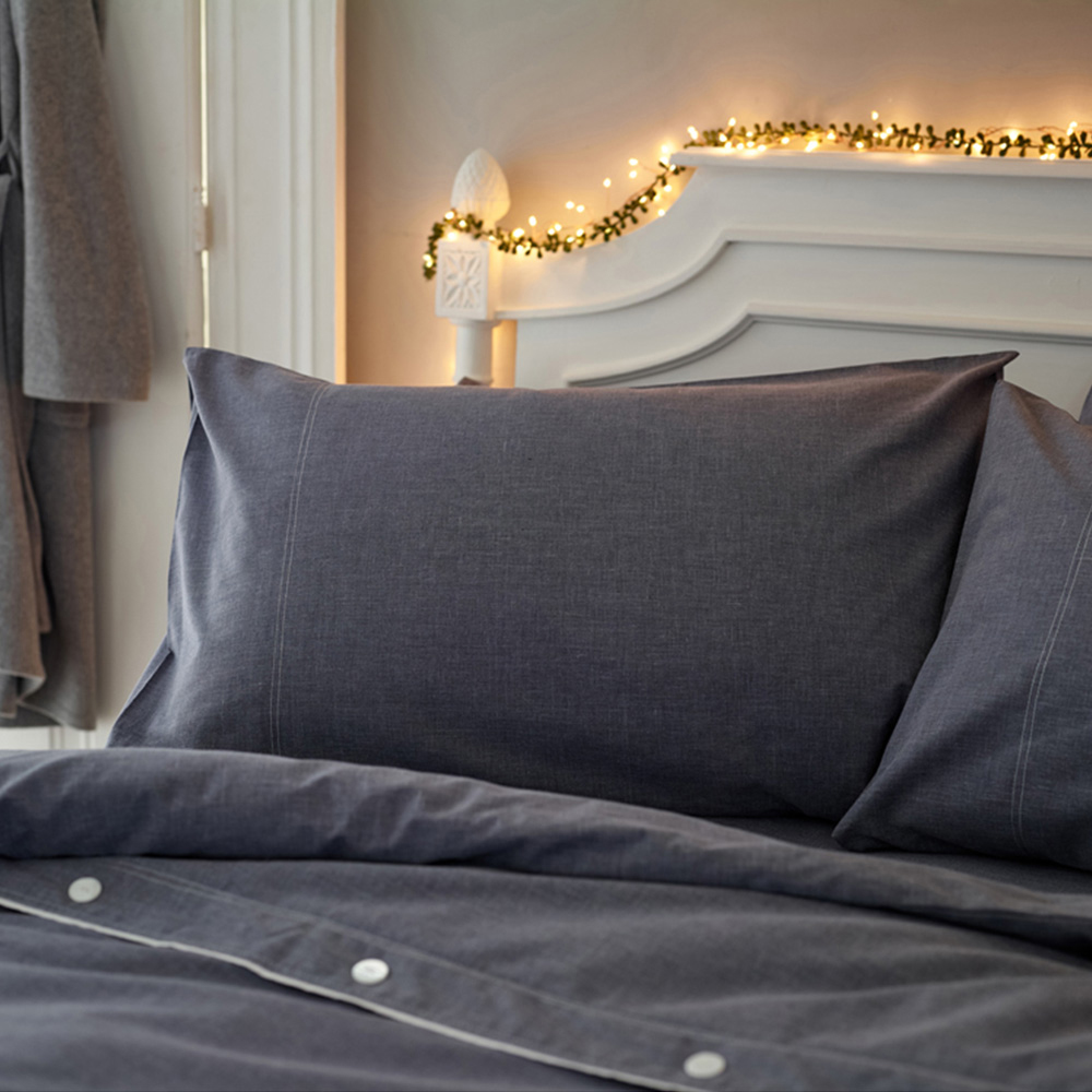 Deyongs Southwick King Size Navy Duvet Set Image 3