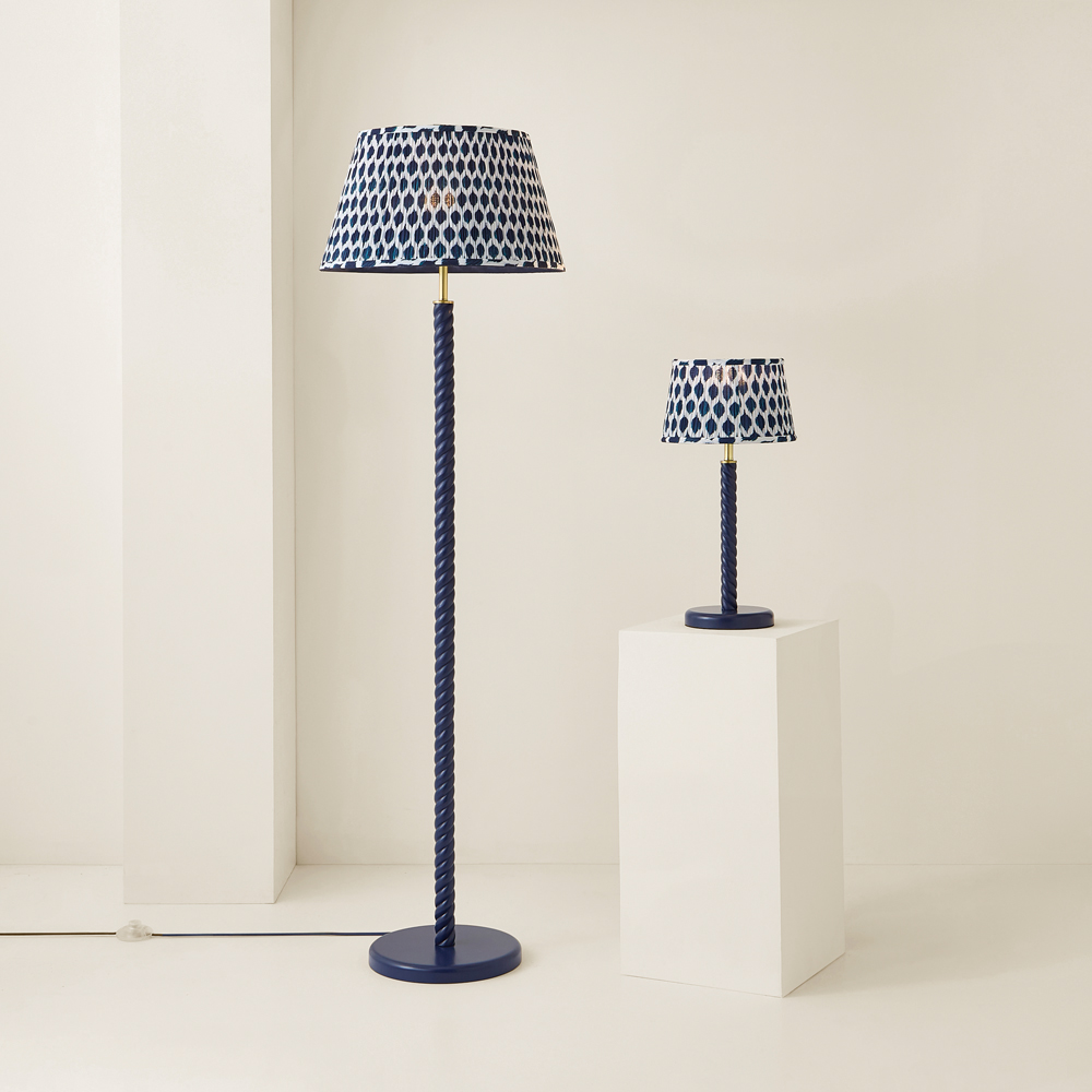 ValueLights Amara Blue Ikat Pleated Shade Navy Twist Floor Lamp with Bulb Image 7