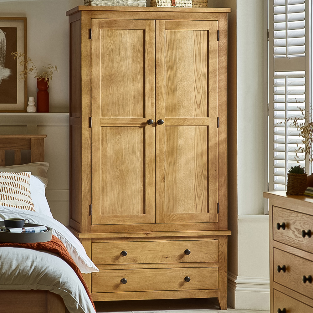 Julian Bowen Marlborough 2 Door 2 Drawer Oak Combination Wardrobe Image 1