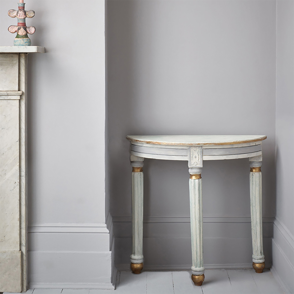 Annie Sloan Chicago Grey Matt Wall Paint 2.5L Image 4