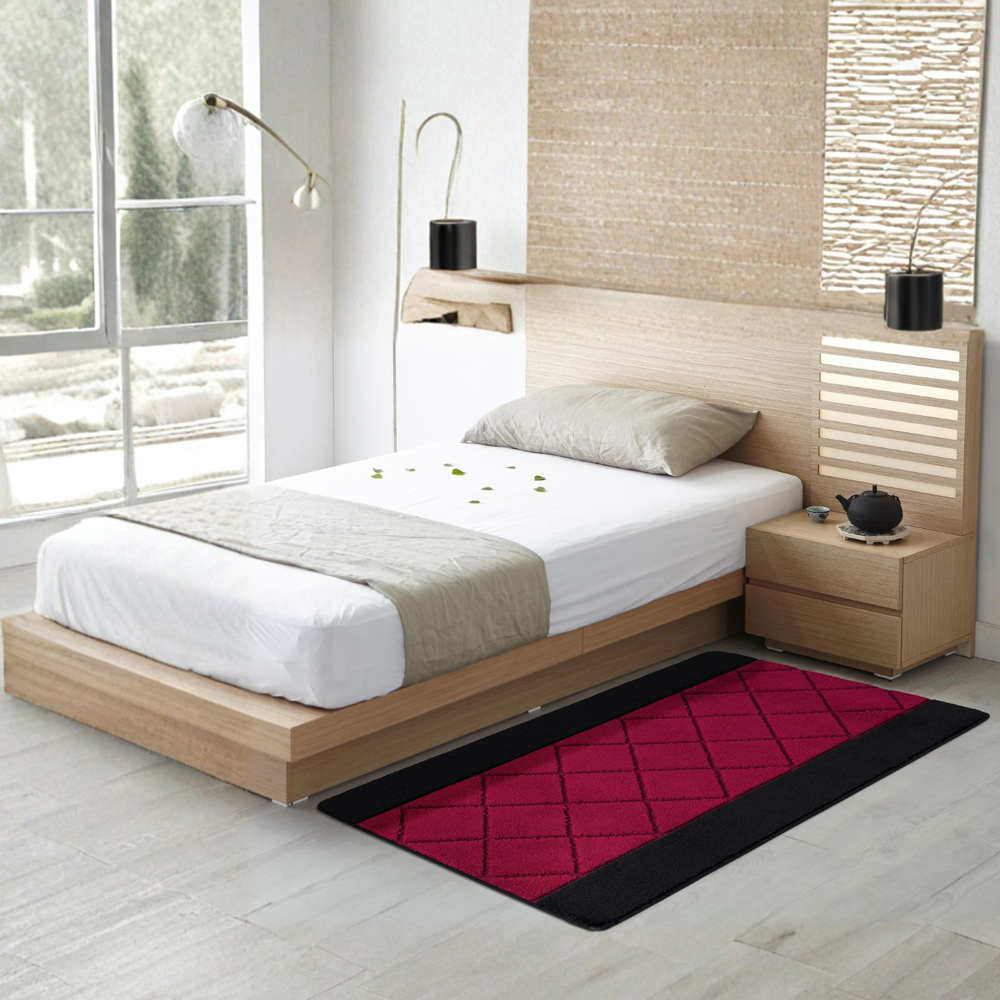 Smart Living Carmela Black and Red Gel Back Non-Slip Mat 80 x 150cm Image 3