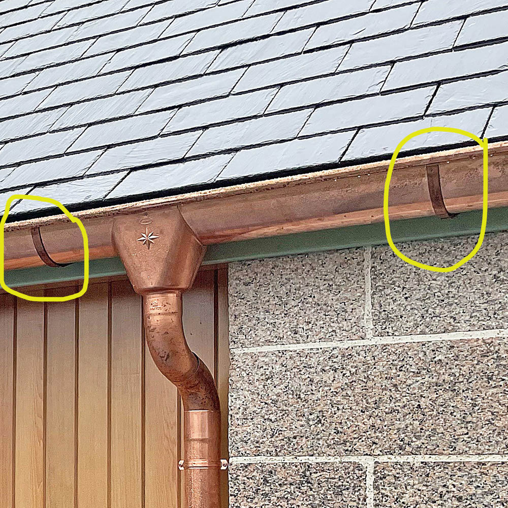 Metal Gutta Copper Standard Gutter Fascia Bracket 24 Pack Image 2