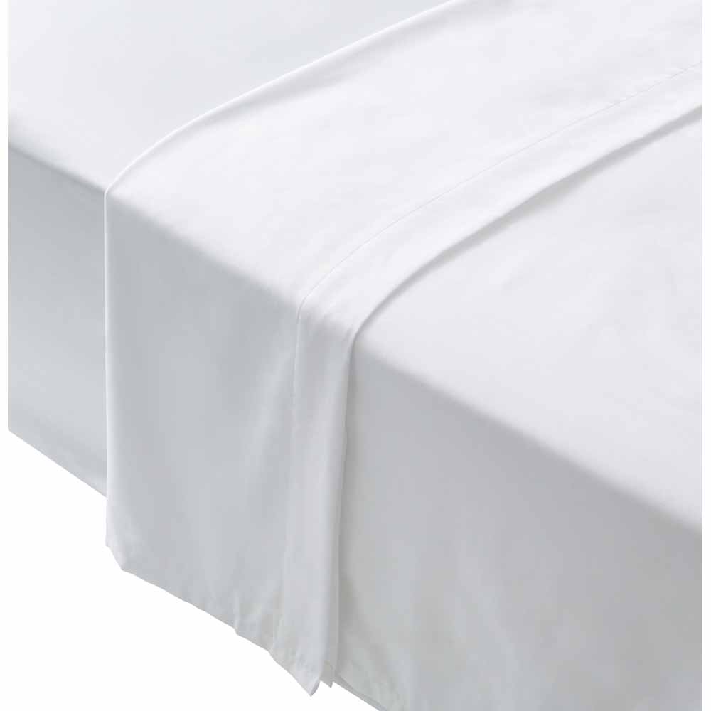 Wilko Best White 100% Egyptian Cotton Super King Size Flat Sheet Image 1