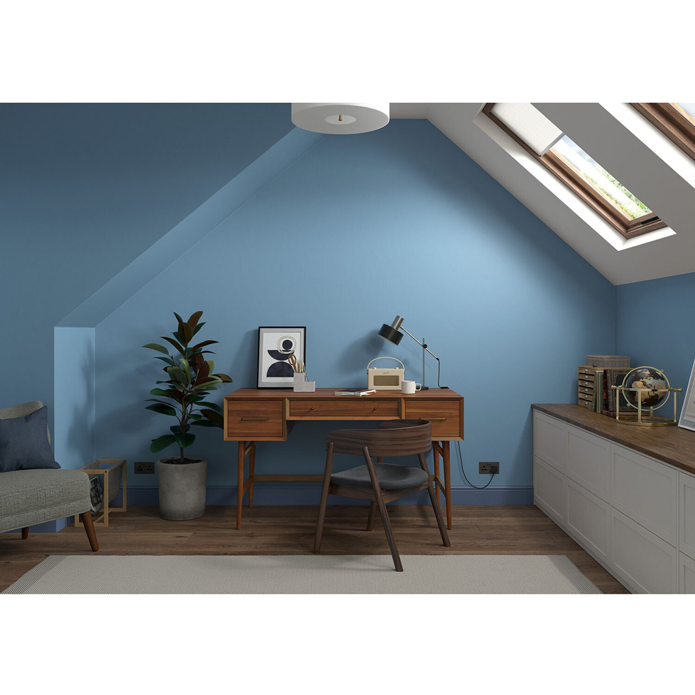 Dulux Heritage Walls and Ceilings Boathouse Blue Velvet Matt Emulsion Paint 2.5L Image 6