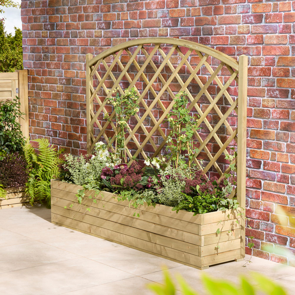 Rowlinson Natural Wooden Garden Trough Planter with Curved Lattice 148.5 x 180 x 40cm Image 5