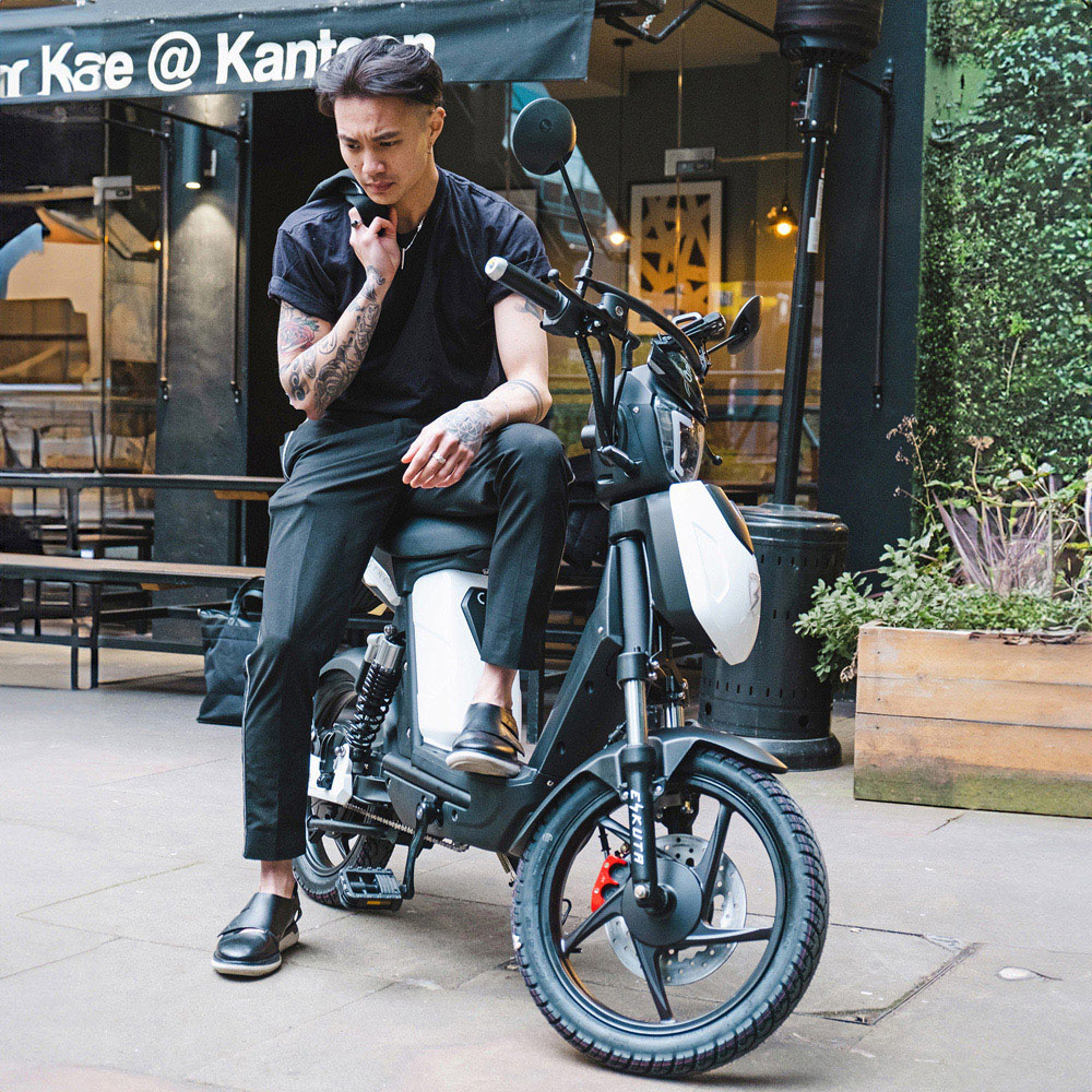 Eskuta SX-250 Explorer Gloss White Electric Bike 48V Image 5