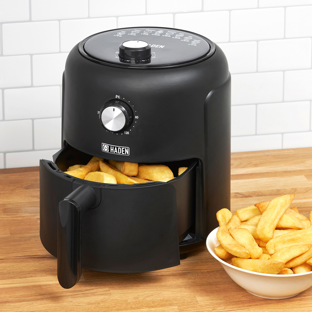 Haden Black 2.6L Air Fryer Wilko