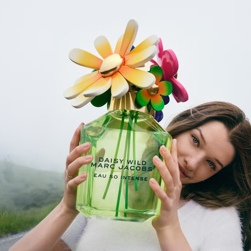 Marc Jacobs Daisy Wild Eau So Intense Eau De Parfum Spray 100ml Image 2