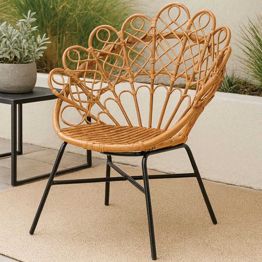 Premier Housewares Java Natural Rattan Peacock Chair Image 1