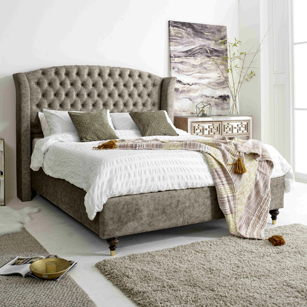 Eleganza Roseland King Size Taupe Oakland Fabric Bed Frame with Chesterfield Headboard Image 1