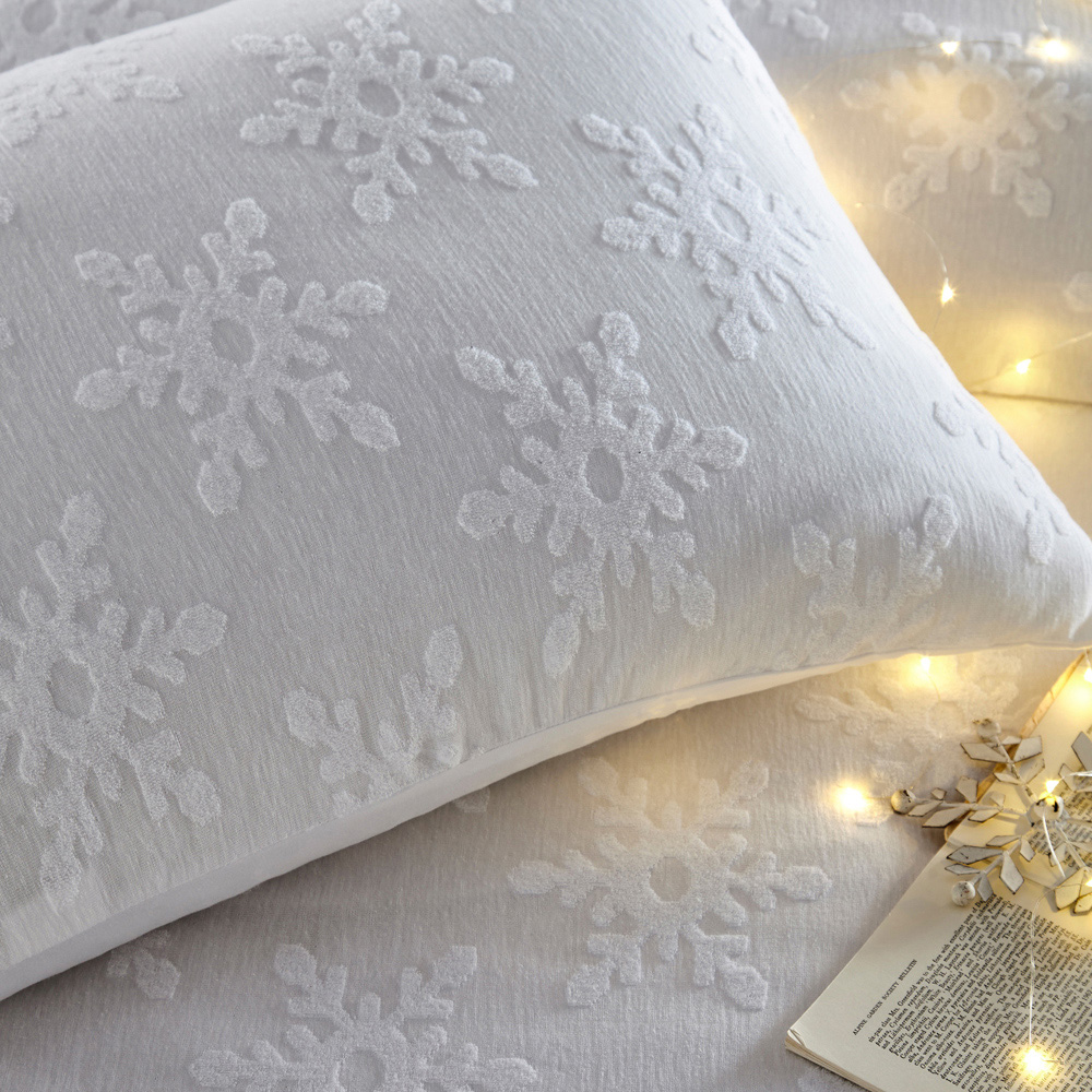 furn. Snowflake King Size White Duvet Cover Set Image 3