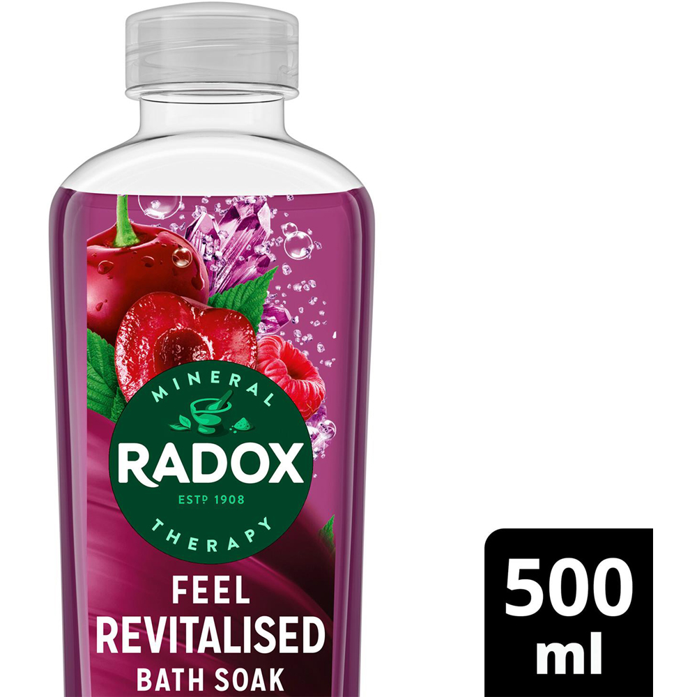 Radox Mineral Therapy Feel Revitalised Cherry and Raspberry Bath Soak 500ml 12 Pack Image 3