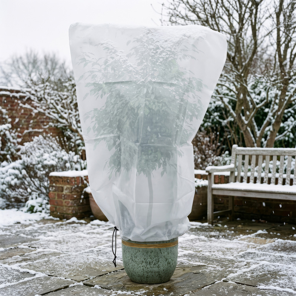 Harbour Housewares Plant Fleece Frost Protection Cover with Drawstring 1.2 x 1.8m 2 Pack Image 2