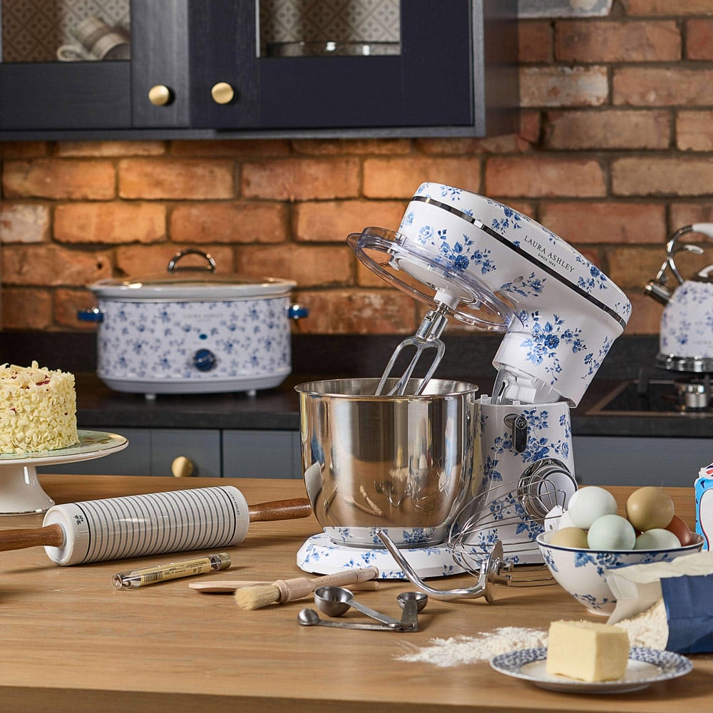 Laura Ashley China Rose 4.5L Stand Mixer 1300W Image 2