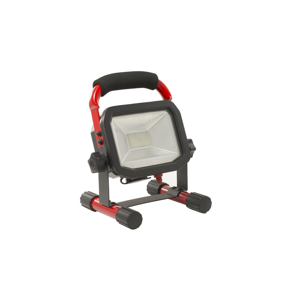 Wilko Work Light 10W Rechargeable and USB Image 2